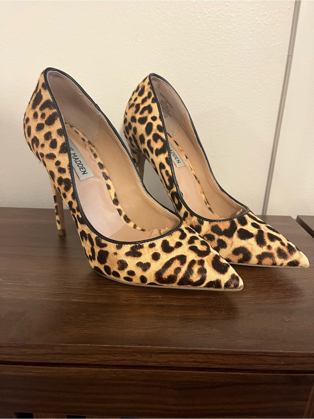 STEVE MADDEN Leopard Print Pointed-Toe Stiletto Pumps size 7